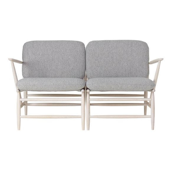 Image of Von Sofa in NM Ash & K646 Grey