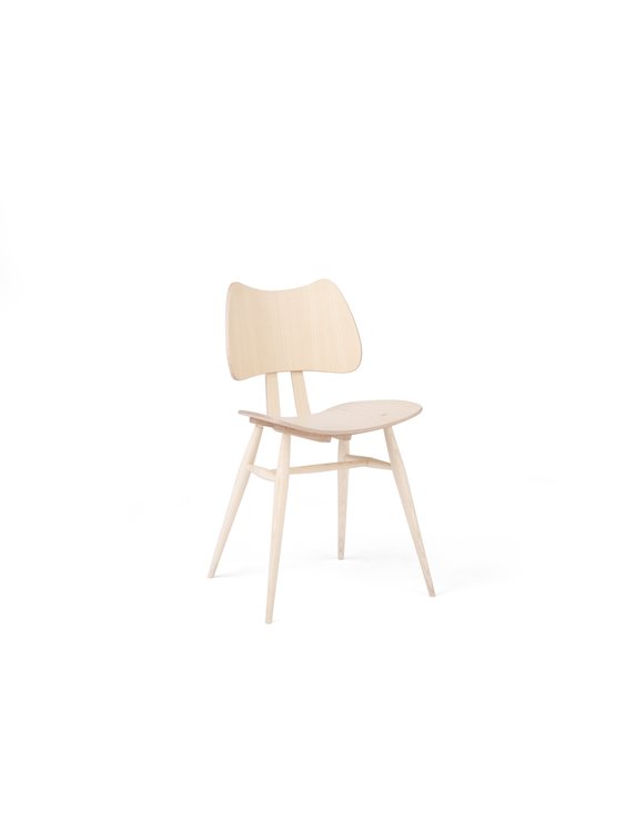 Image of Butterfly Chair in DM Ash
