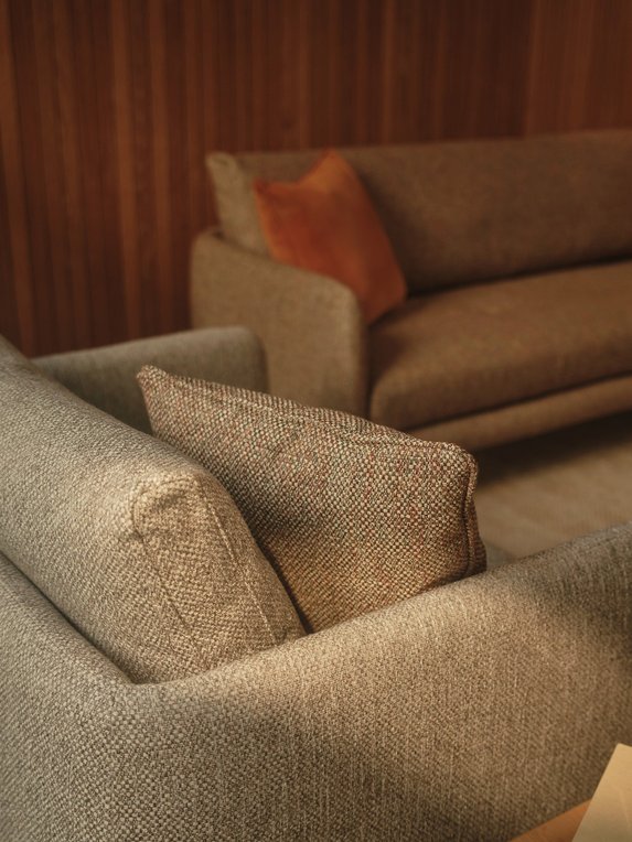 Image of Aosta Snuggler