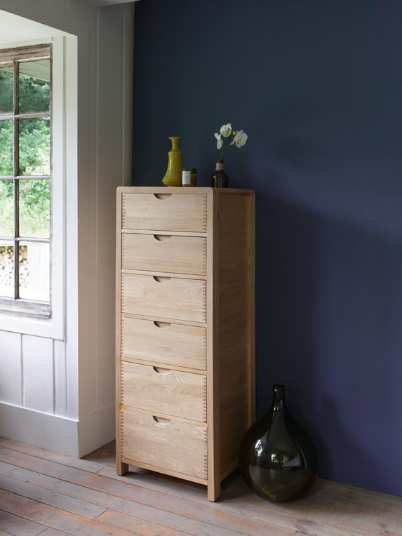 Bosco Bedroom 6 Drawer Tall Chest Ercol, Tall Double Dresser With Deep Drawers
