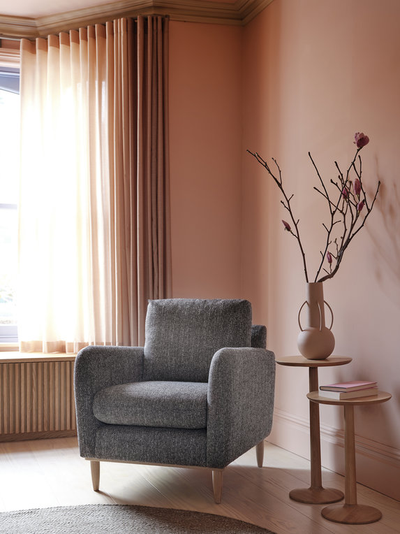 Image of Loreta Chair