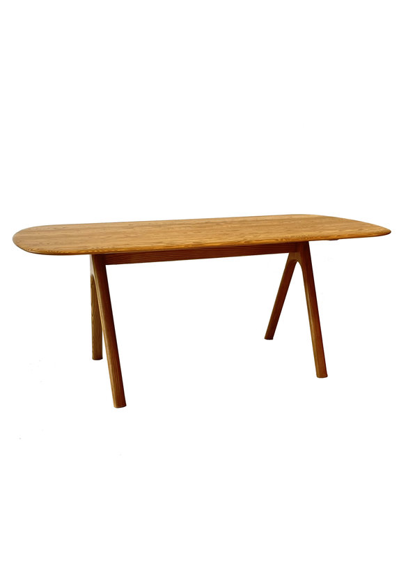 Image of Corso Medium Dining Table in LT Light Ash