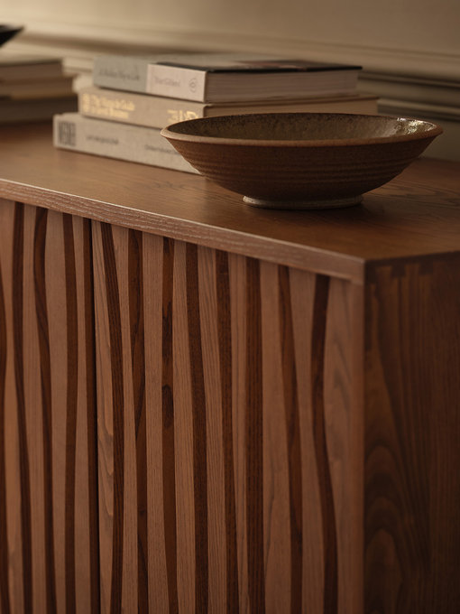 Image of Assendon Medium Sideboard