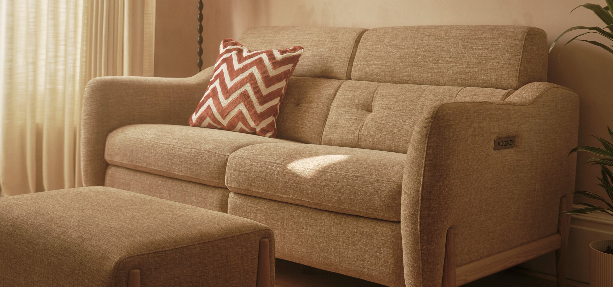 Lifestyle image for Bronte