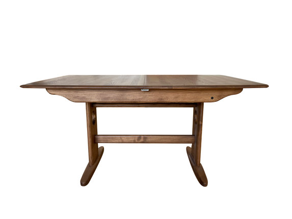 Image of Windsor Medium Extending Dining Table in OG