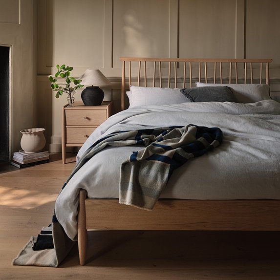 Winslow Kingsize Bed