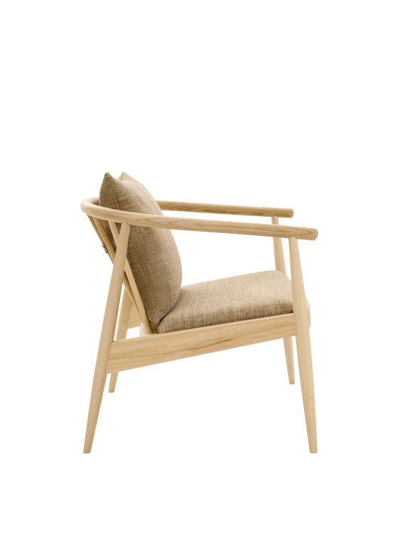 Image of Reprise Chair with back cushion