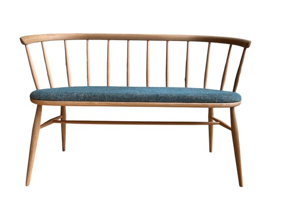 Image of Heritage Loveseat in DM & C686