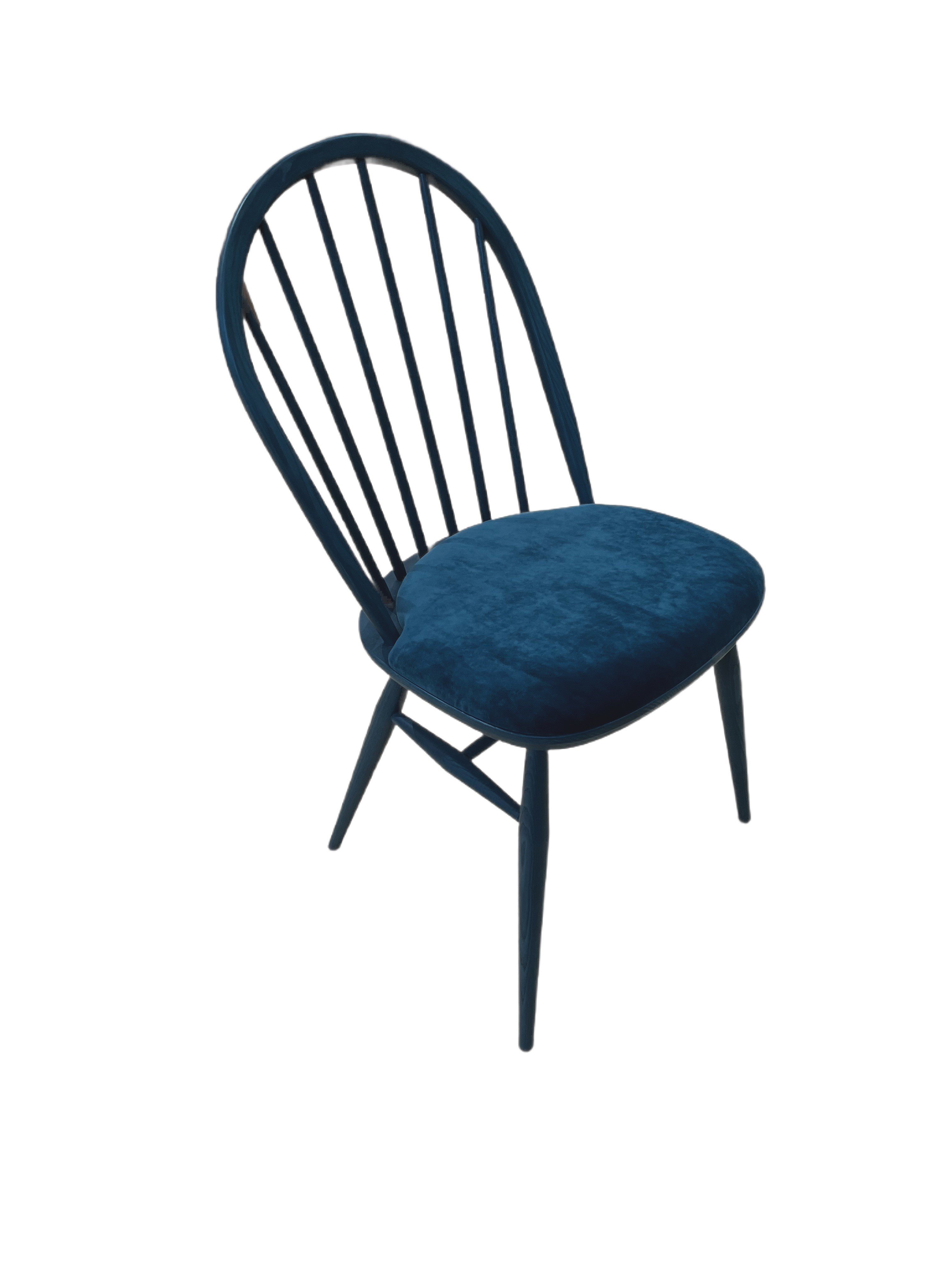 Upholstered windsor chair discount