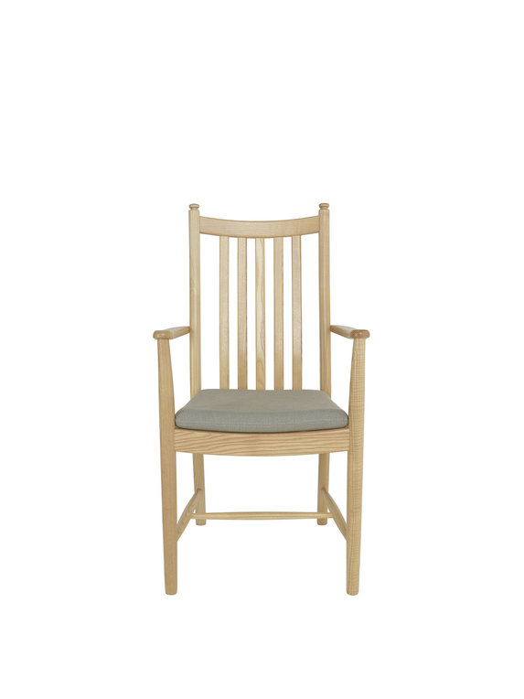 Image of Windsor Penn Classic Dining Armchair