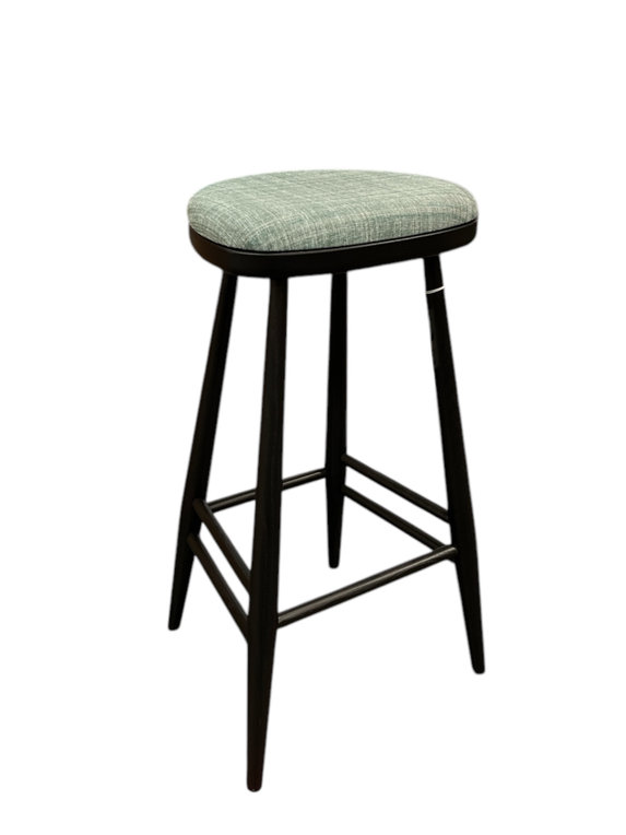 Heritage Counter Stool in BK ERC03 ercol Furniture