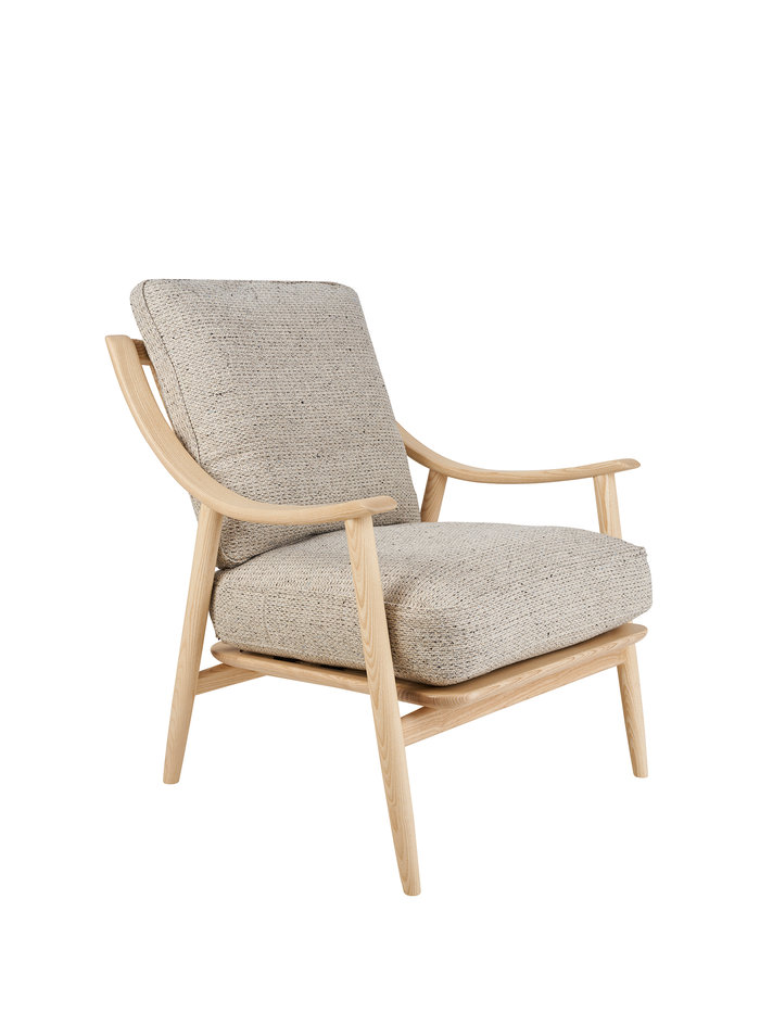 Image shown in G739 fabric on the body and CM finish