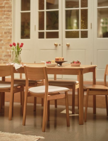 The Tenon dining collection is made from solid Oak and Oak veneers