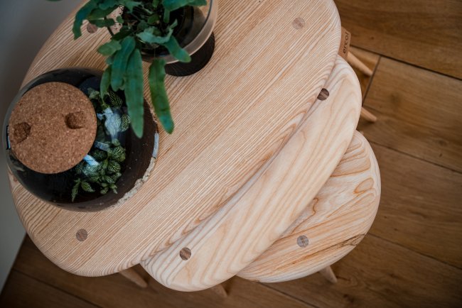 Pebble nest of tables top view